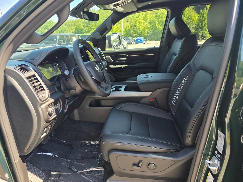 New 2027 RAM 1500 Rebel w/ Rebel Level 2 Equipment Group AWD/4WD image 4