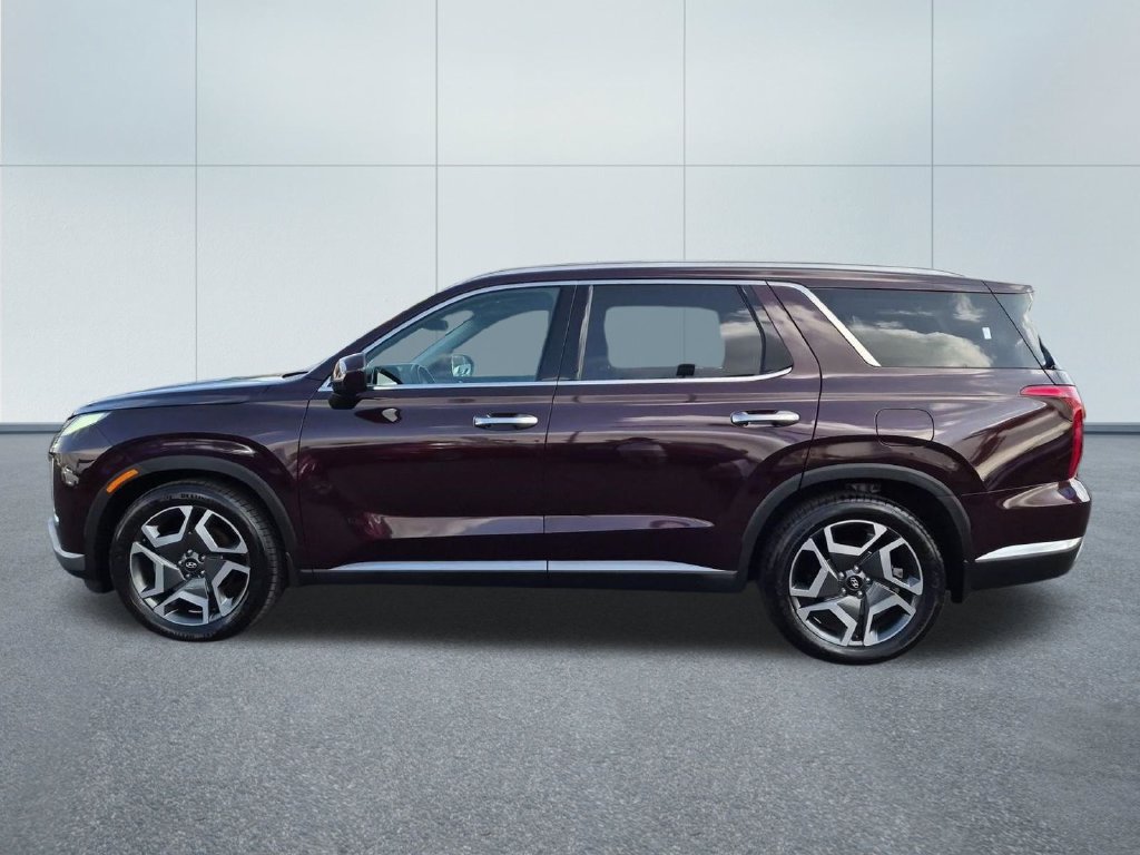 Used 2023 Hyundai Palisade Limited FWD image 3
