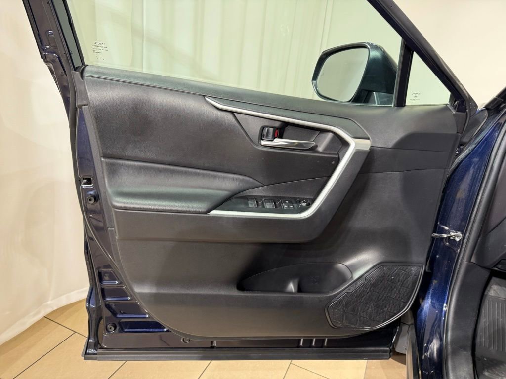 Certified 2024 Toyota RAV4 XLE FWD image 15