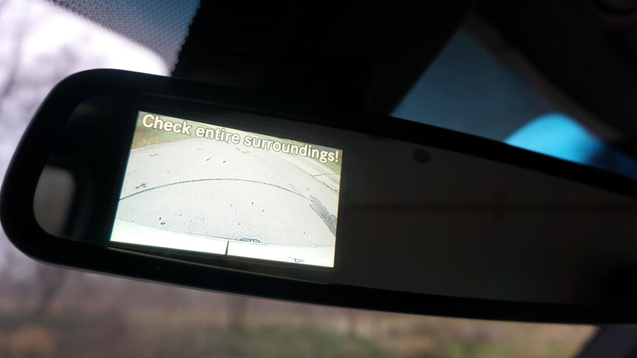 Used 2019 Freightliner Sprinter 170 image 17