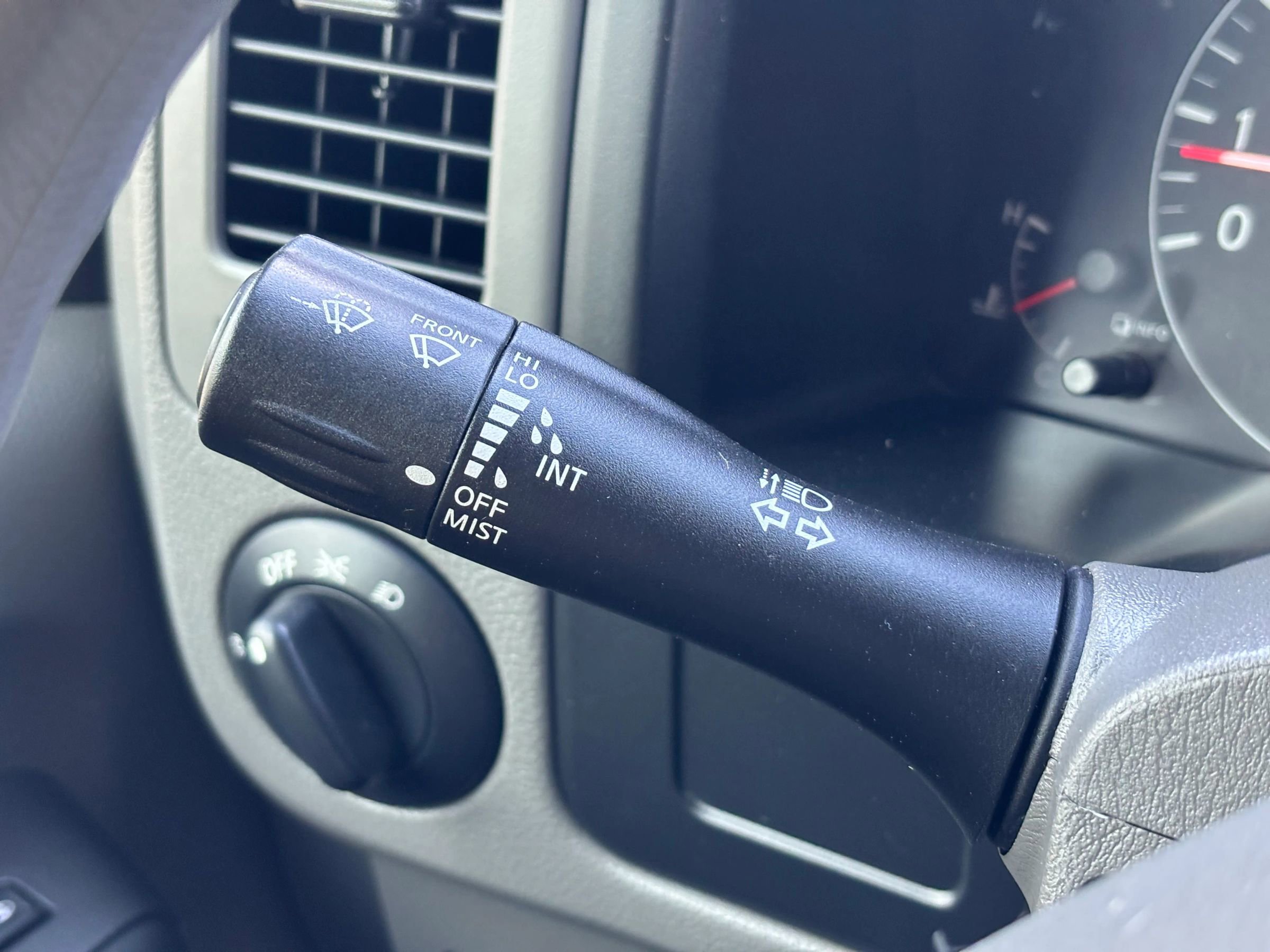 Used 2018 Nissan NV 1500 SV image 22