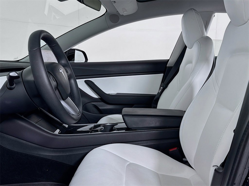 Used 2020 Tesla Model 3 Long Range image 11