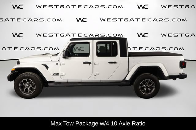 Used 2024 Jeep Gladiator Sport AWD/4WD image 5
