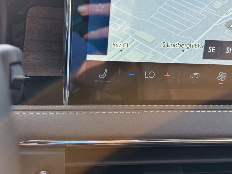 New 2025 Lincoln Corsair Grand Touring image 22