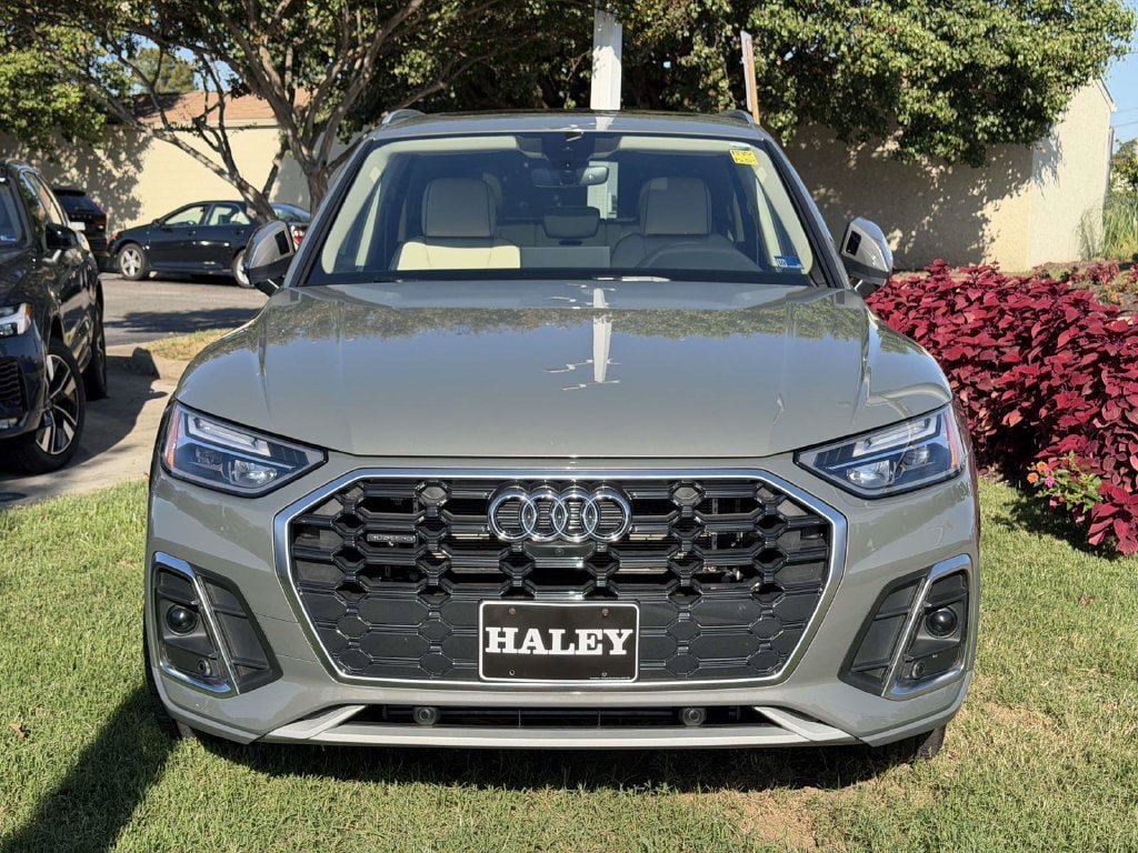 Used 2023 Audi Q5 e Premium Plus AWD/4WD image 24