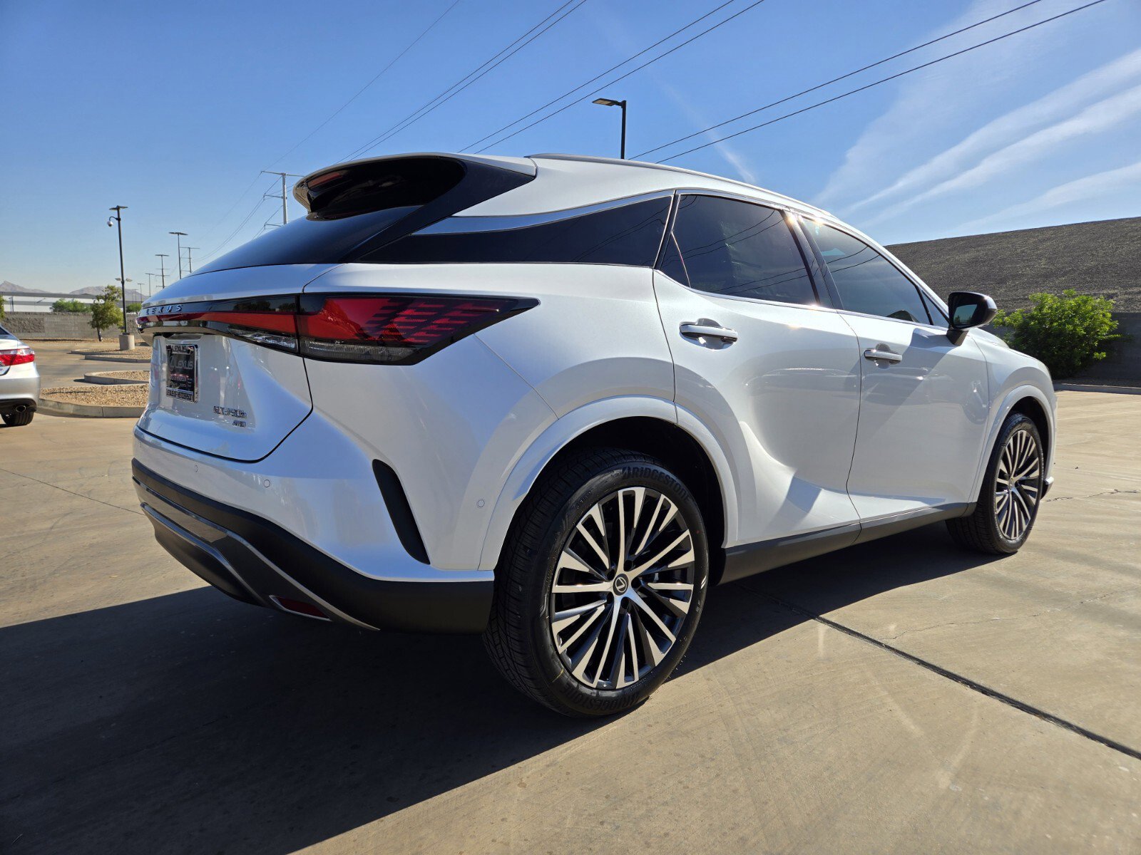 New 2026 Lexus RX 350h AWD/4WD image 3