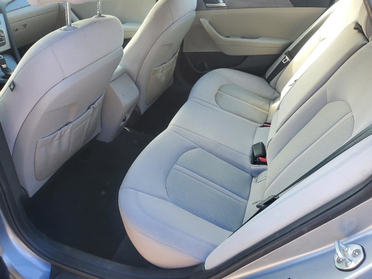 Used 2017 Hyundai Sonata SE image 12