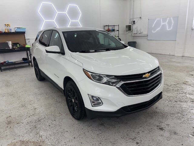 Used 2019 Chevrolet Equinox LT image 3