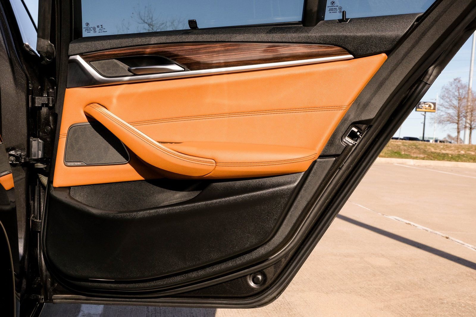 Used 2023 BMW 530i xDrive w/ Executive Package image 55