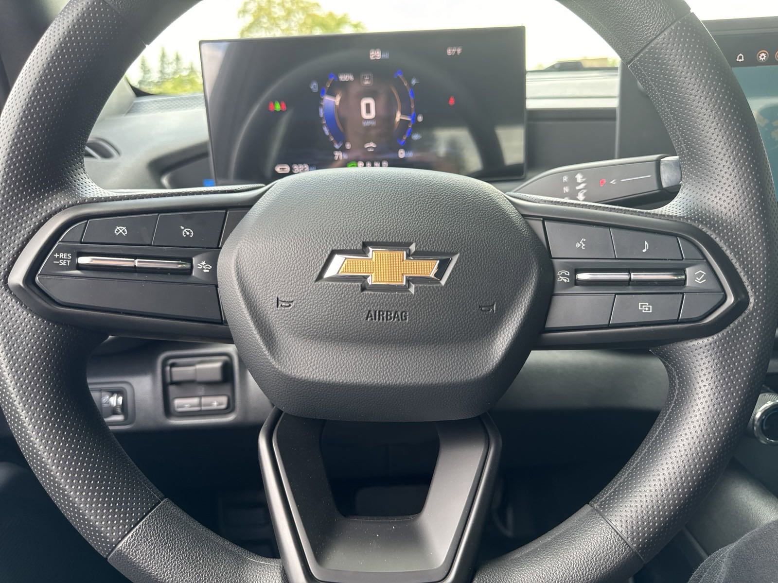 New 2024 Chevrolet Silverado EV W/T image 31