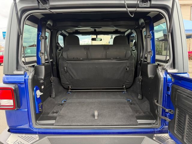 Used 2018 Jeep Wrangler Sport image 30