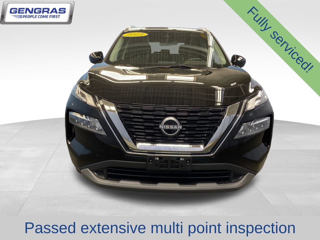 Used 2023 Nissan Rogue SV w/ SV Premium B Package AWD/4WD image 3