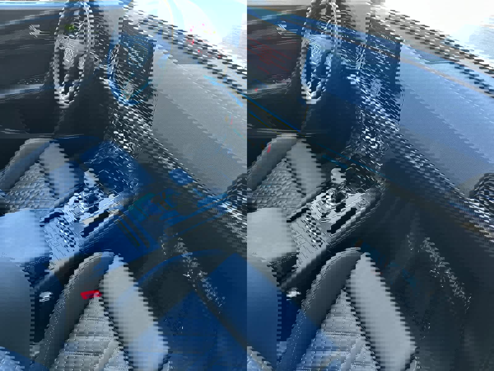 Used 2023 Audi SQ5 Prestige w/ Prestige Package image 16