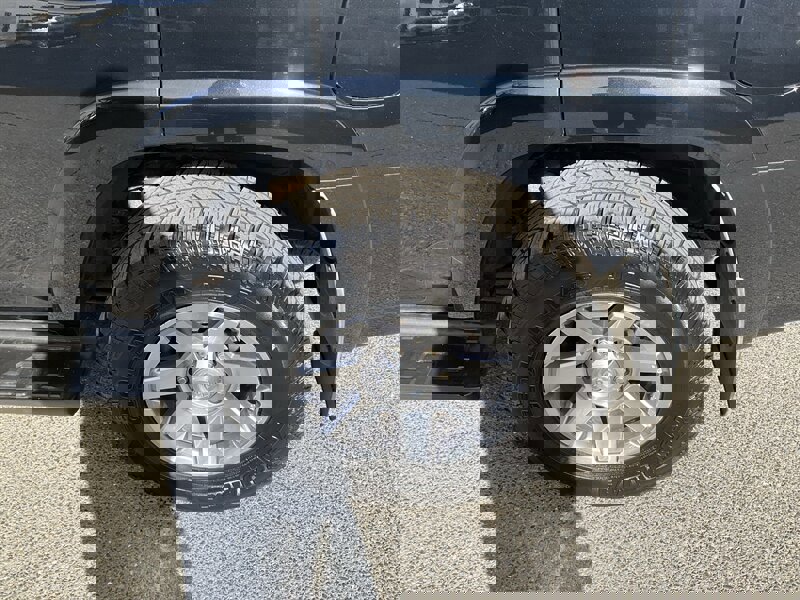 Used 2016 Toyota 4Runner Trail Premium image 11