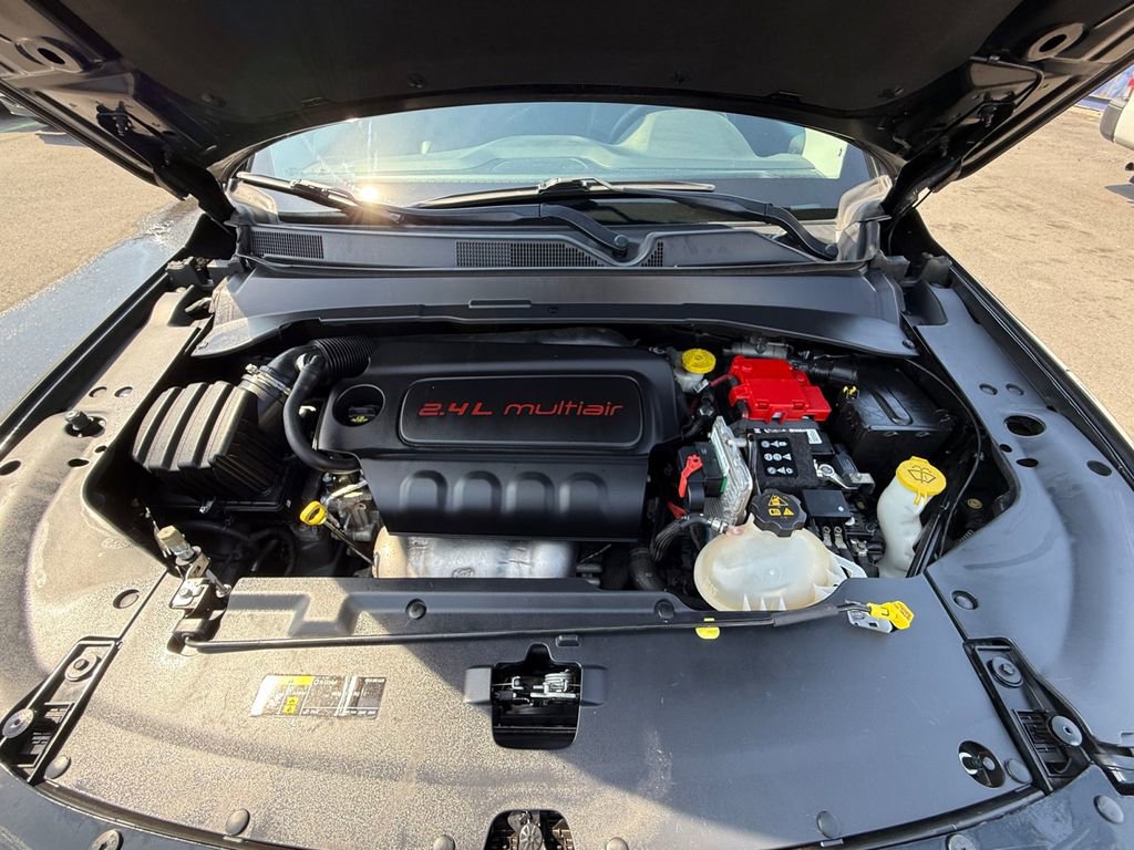 Used 2019 Jeep Compass Latitude image 27