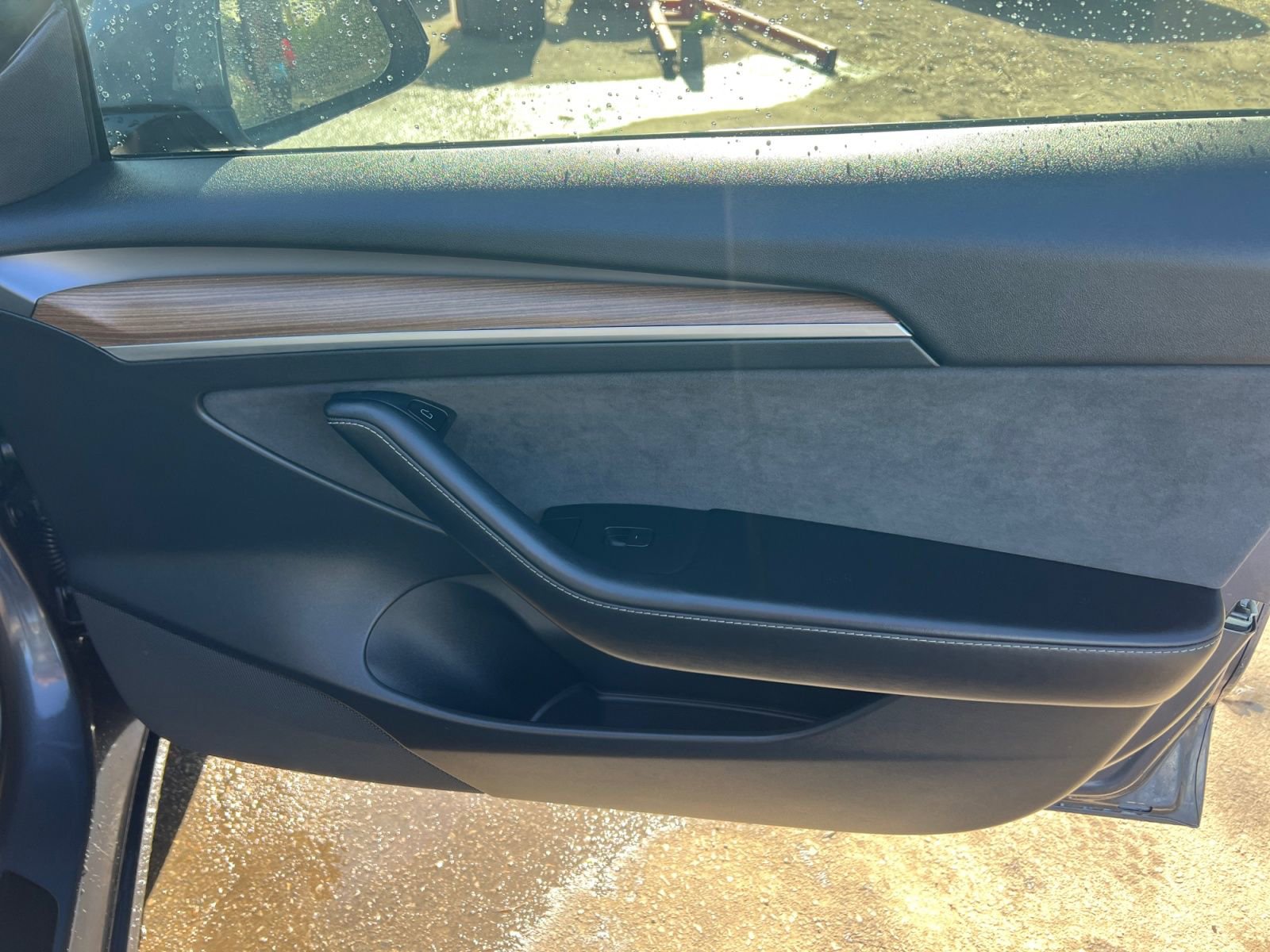 Used 2022 Tesla Model 3 Standard Range RWD image 17