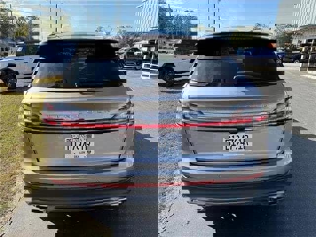 Used 2021 Lincoln Nautilus Reserve w/ Equipment Group 201A image 38