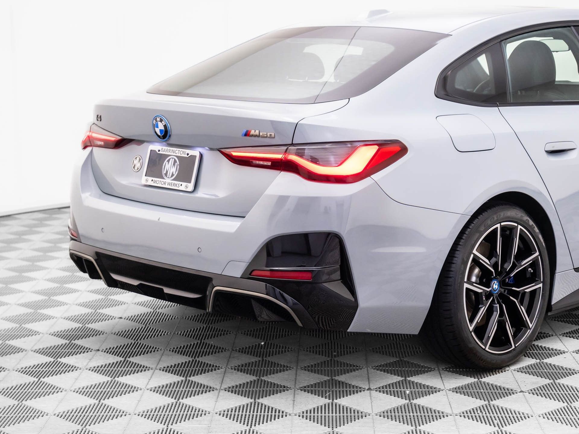 Used 2023 BMW i4 M50 w/ Premium Package image 38