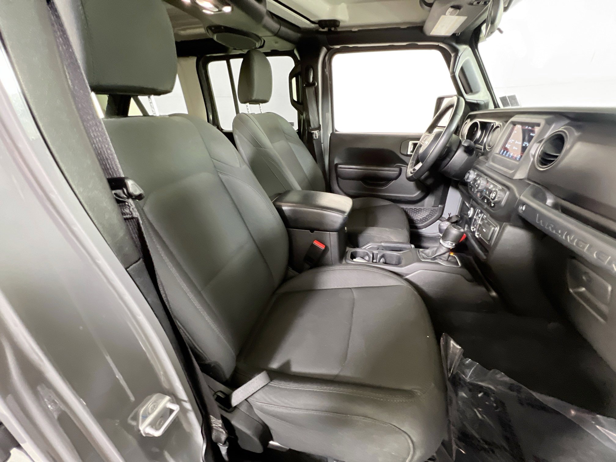 Used 2022 Jeep Wrangler Unlimited Sport image 24