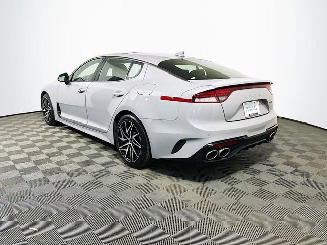 Used 2023 Kia Stinger GT-Line w/ Sun & Sound Package RWD image 6