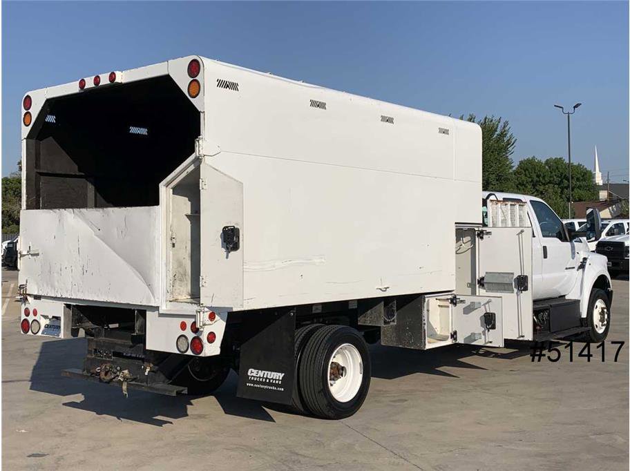 Used 2021 Ford F650 2WD Crew Cab Super Duty image 2