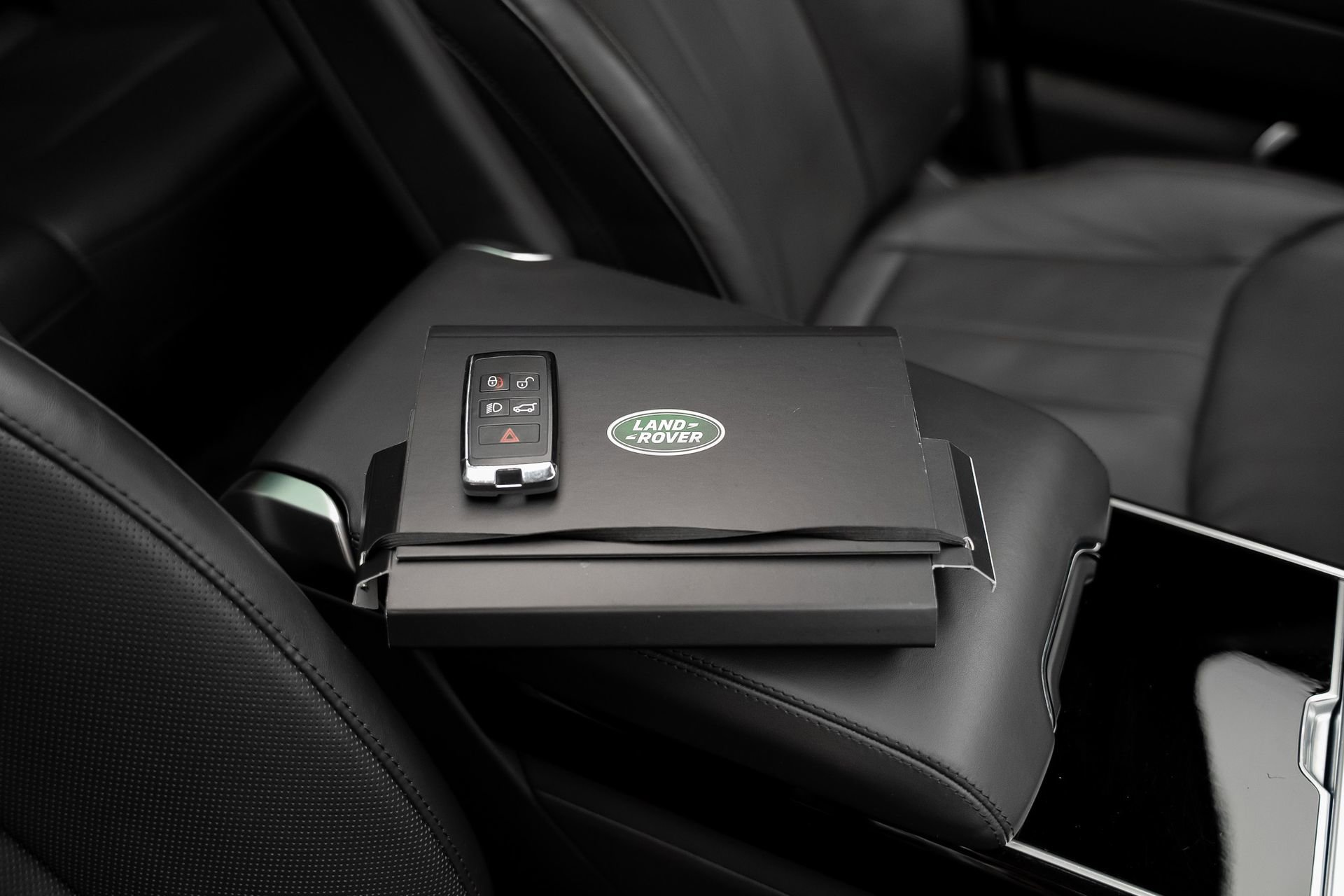 Used 2023 Land Rover Range Rover SE image 77