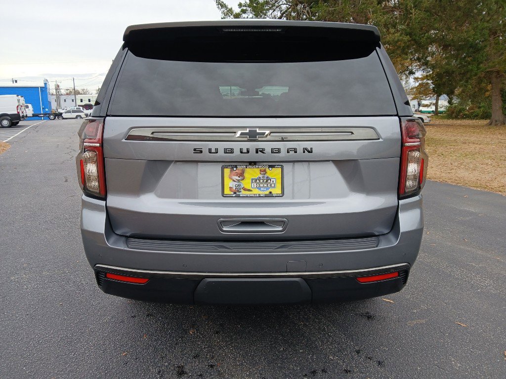 Used 2022 Chevrolet Suburban Z71 w/ Luxury Package image 5