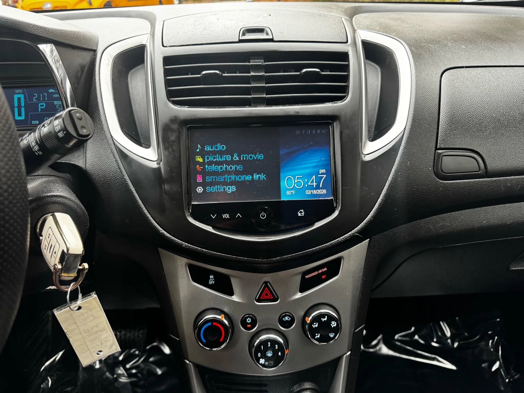 Used 2015 Chevrolet Trax LT image 15