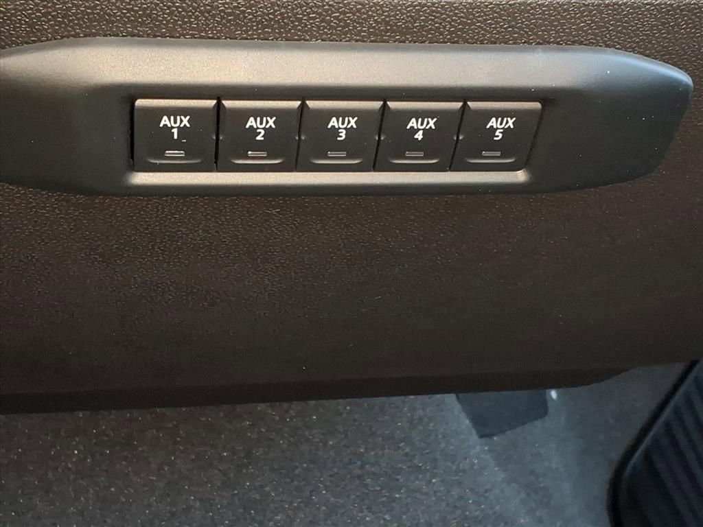 New 2026 Chevrolet Silverado 3500 LT image 14