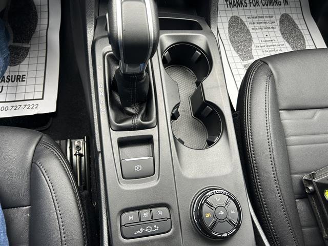 Used 2025 Ford Ranger Lariat w/ FX4 Off-Road Package image 14