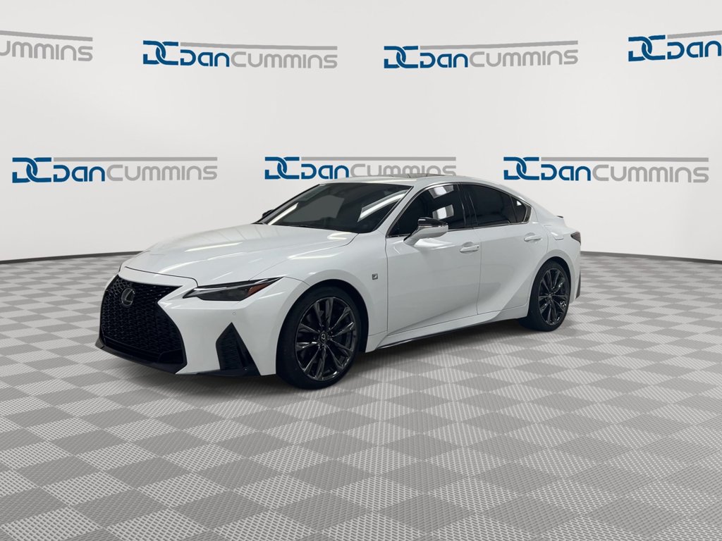 Used 2024 Lexus IS 350 F Sport RWD image 4