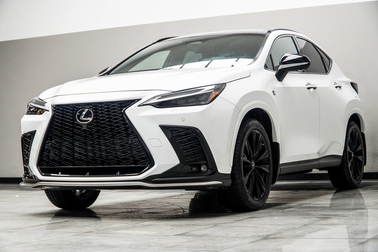 Used 2022 Lexus NX 350 F Sport image 8