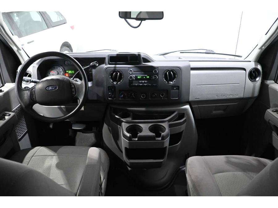 Used 2012 Ford E-350 and Econoline 350 XLT image 24