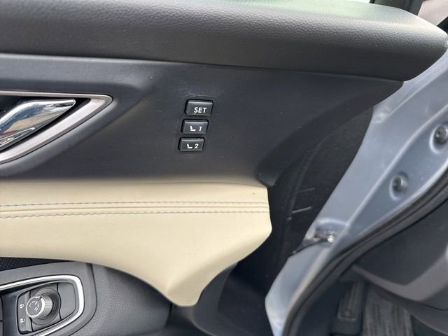 Used 2021 Subaru Ascent Limited w/ Technology Package image 27