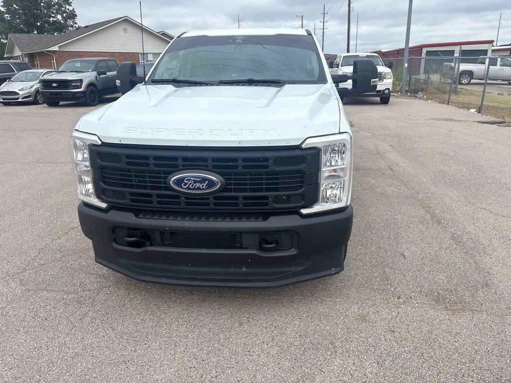 Used 2025 Ford F350 XL AWD/4WD image 5