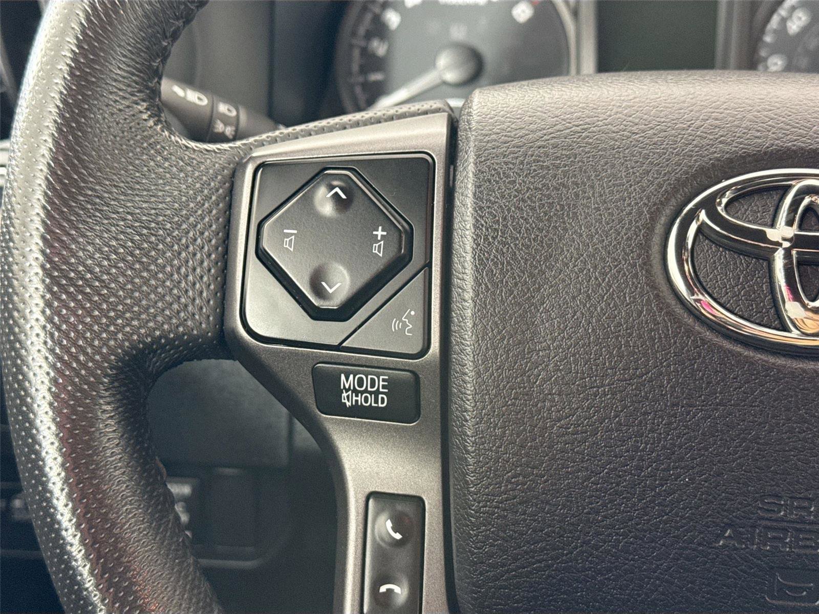 Used 2022 Toyota Tacoma TRD Sport w/ Technology Package RWD image 16