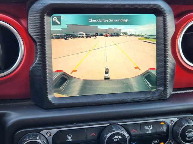 Used 2022 Jeep Gladiator Rubicon w/ LED Lighting Group AWD/4WD image 18
