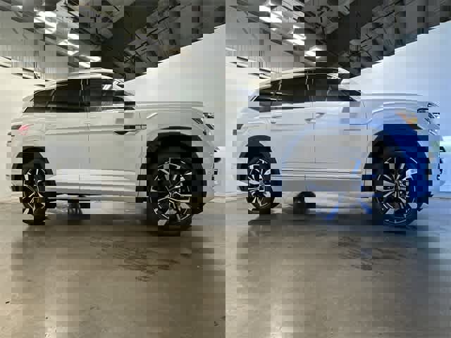 New 2026 Volkswagen Atlas SEL Premium R-Line image 3