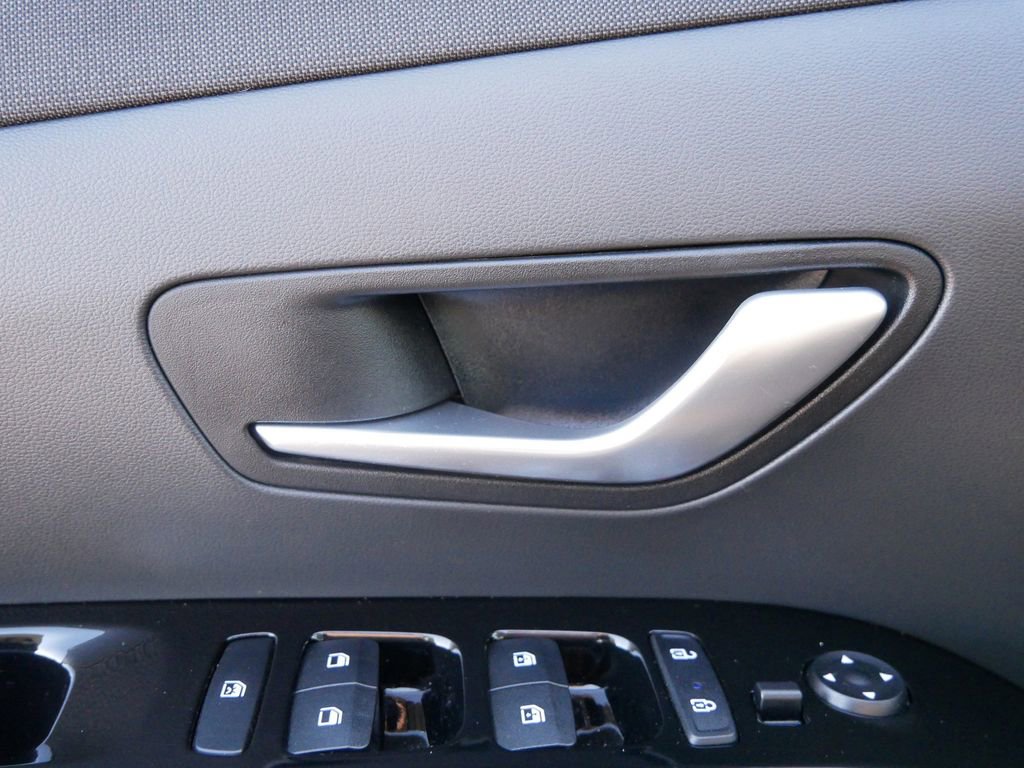 Used 2024 Hyundai Tucson Limited AWD/4WD image 16