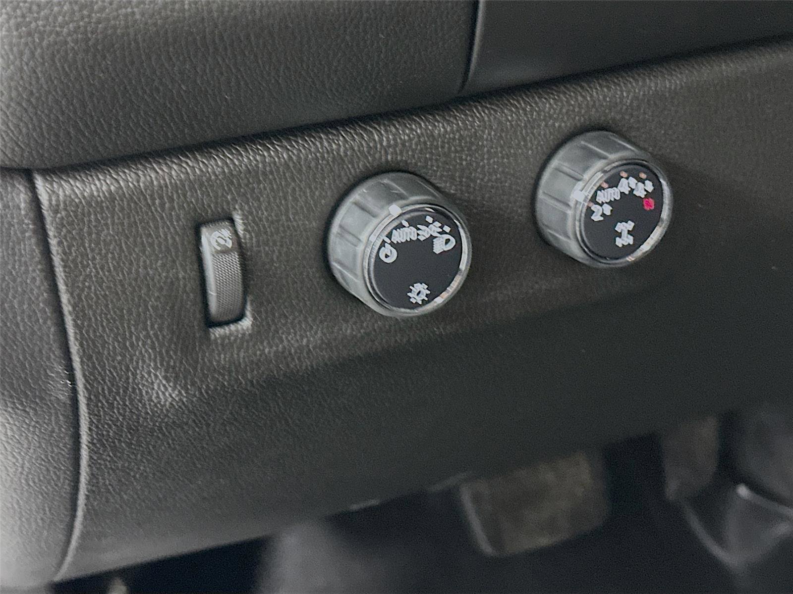 Used 2019 Chevrolet Colorado LT image 10