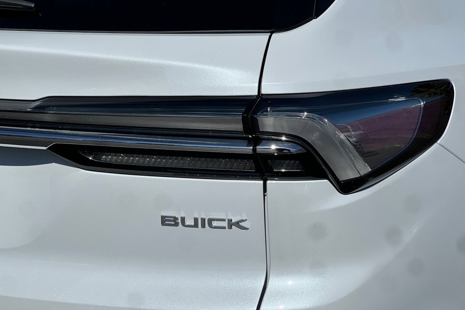 New 2026 Buick Enclave Avenir w/ Super Cruise Package FWD image 24