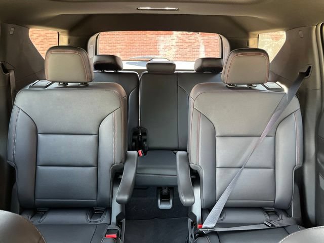 New 2026 Chevrolet Traverse Z71 w/ Driver Confidence Package AWD/4WD image 39