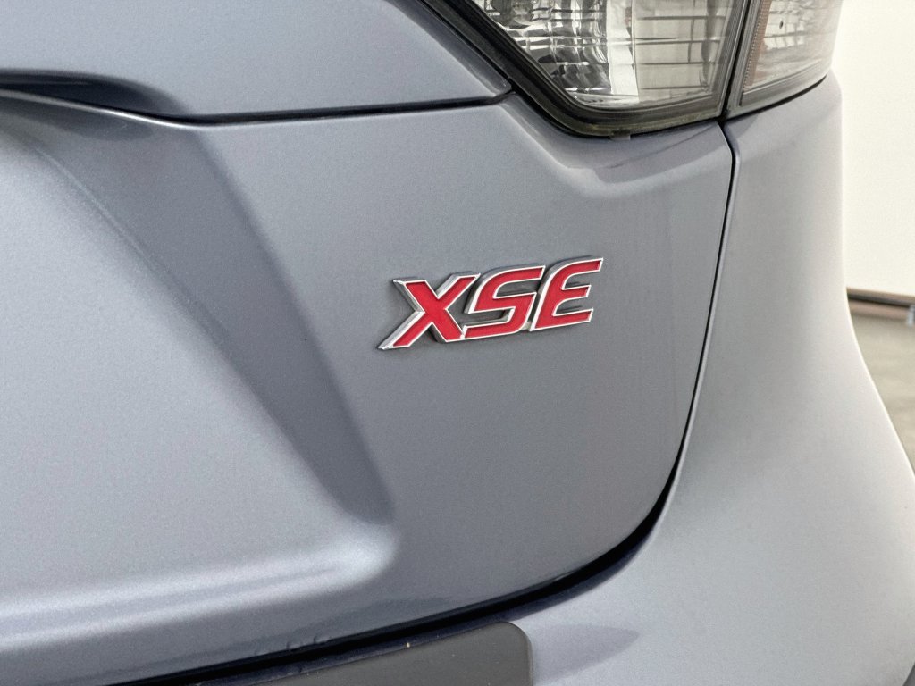 Used 2024 Toyota Corolla XSE FWD image 11