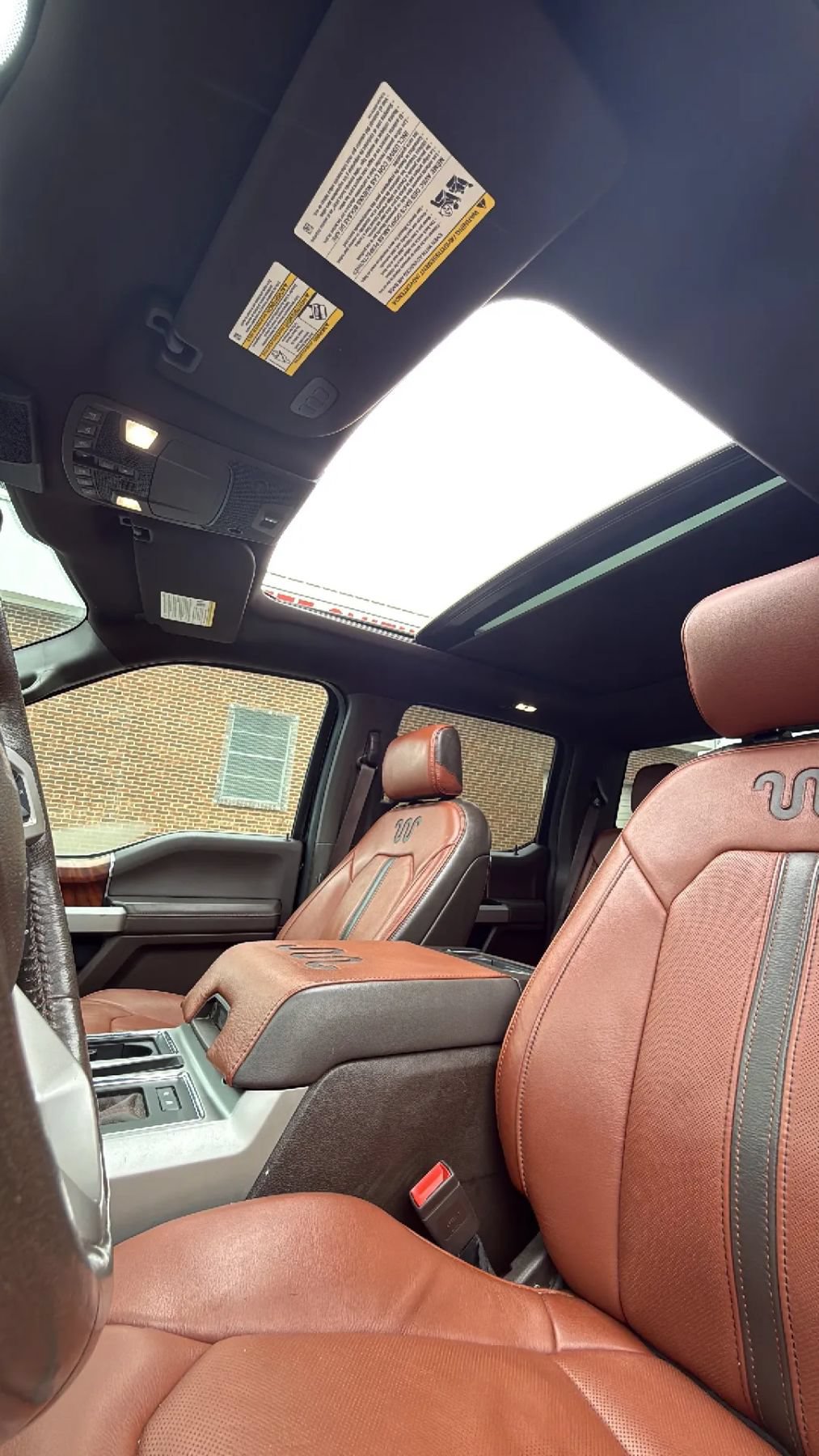 Used 2019 Ford F150 King Ranch w/ Equipment Group 601A Luxury AWD/4WD image 24