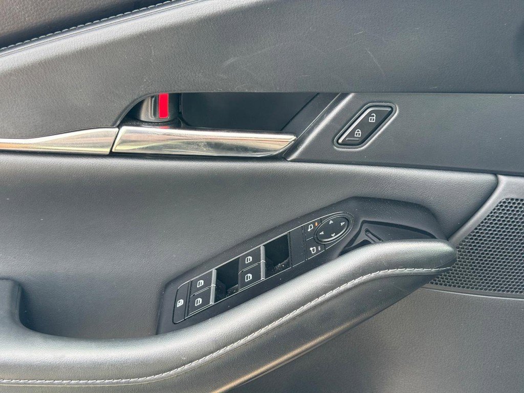 Used 2025 MAZDA CX-30 AWD 2.5 S w/ Preferred Package image 25