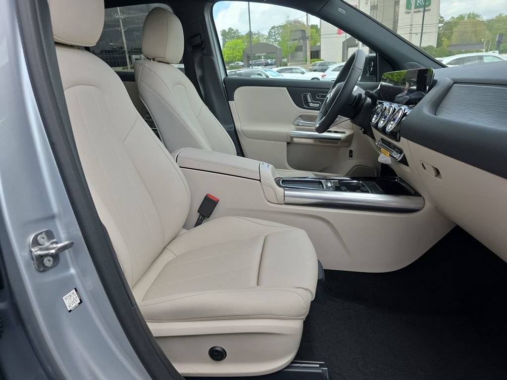 New 2026 Mercedes-Benz GLA 250 4MATIC image 16