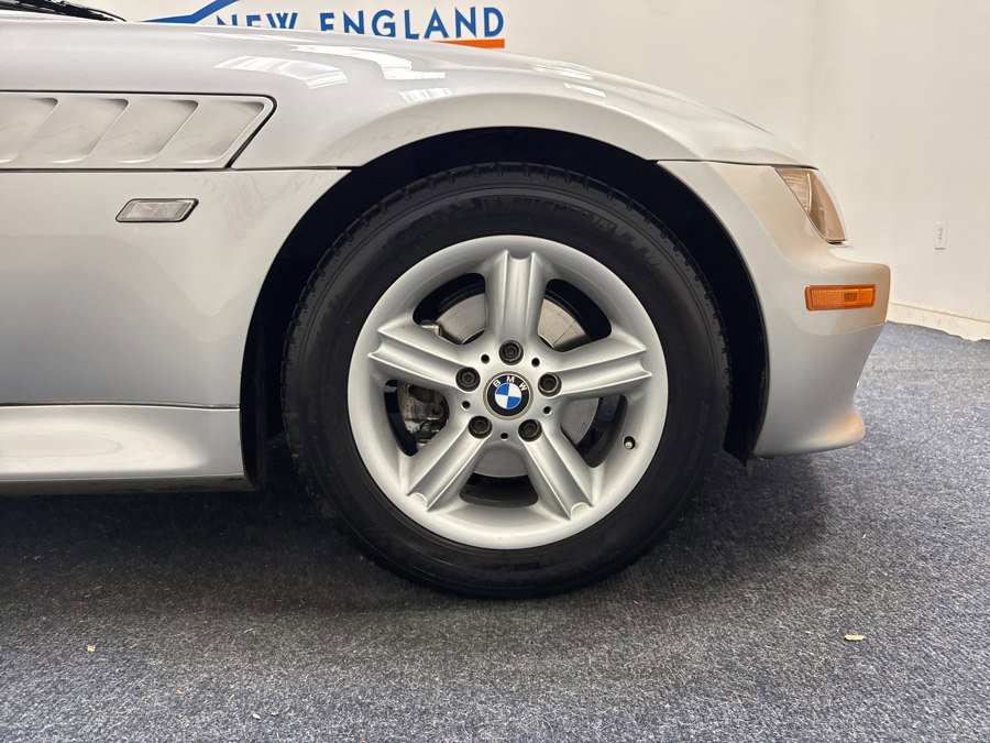 Used 2000 BMW Z3 2.5i RWD image 25