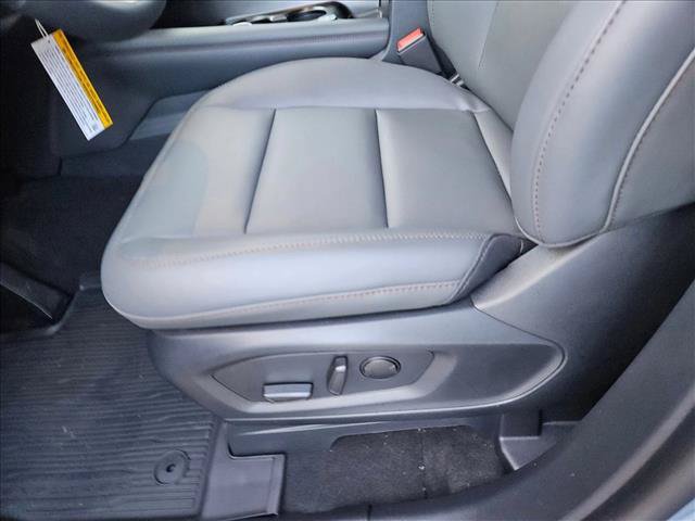 New 2026 Ford Explorer Active w/ Active Comfort Package AWD/4WD image 4