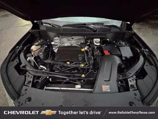 Used 2024 Chevrolet Trax RS w/ Driver Confidence Package FWD image 32