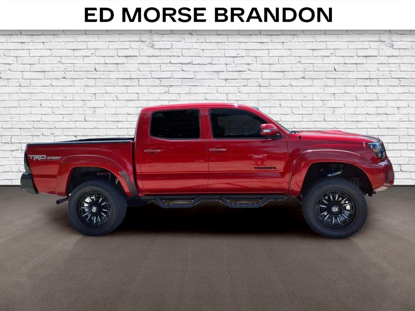 Used 2015 Toyota Tacoma PreRunner w/ TRD Sport Package RWD image 4